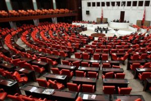 TBMM Alt Komisyonunun 'Sincan' raporu: &Ccedil;ocuklarda darp ve k&ouml;t&uuml; muamele izi yok