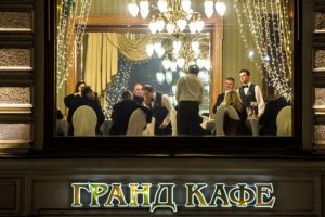 Restoranlarda yer ayırtıp gelmeyenler ceza &ouml;desin &ouml;nerisi