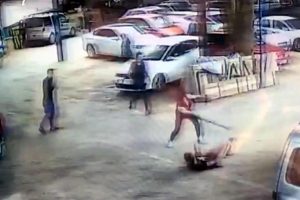 D&ouml;ner bı&ccedil;aklı saldırgan adli kontrolle serbest