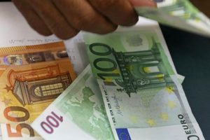Le Marie: Euro b&uuml;y&uuml;k bir tehditle karşı karşıya