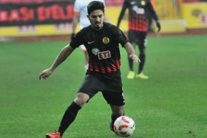 Trabzonspor, Fırat Can &Uuml;z&uuml;m'le &ouml;n protokol imzaladı