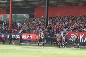 Fatih Karag&uuml;mr&uuml;k adını finale yazırdı