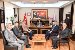 Vali G&uuml;rel, Başkan K&ouml;se'ye &ccedil;alışmalarında başarılar diledi