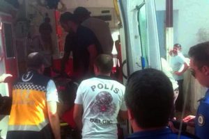 Emekli yarbay, serinlemek i&ccedil;in girdiği denizde boğuldu