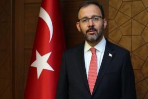 Bakan Kasapoğlu: "Mevcut sıkıntıları işbirliği ile &ccedil;&ouml;zeceğiz"