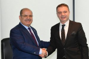 VakıfBank'tan kuyumculara uzun vadeli kredi desteği