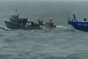 T&uuml;rk balık&ccedil;ı teknesine ateş a&ccedil;ılmıştı... Yeni g&ouml;r&uuml;nt&uuml;ler ortaya &ccedil;ıktı