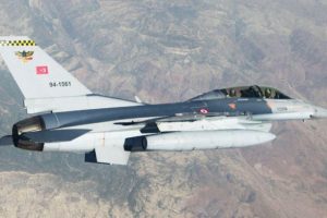 Irak'ın kuzeyine hava harekatı!