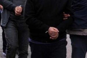 KKTC'de 2 polise FET&Ouml;'den ihra&ccedil;
