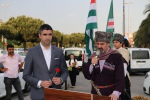 &Ccedil;erkes S&uuml;rg&uuml;n&uuml;nde hayatını kaybedenler, Kartal'da anıldı