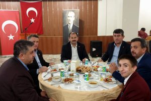 Bursa Orhaneli Ak Parti İl&ccedil;e Teşkilatı iftar yemeğinde buluştu