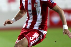 Sivasspor'dan UEFA ve Ulusal Kul&uuml;p Lisansı a&ccedil;ıklaması