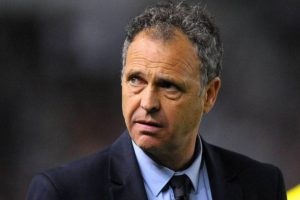 Sevilla'da Joaquin Caparros d&ouml;nemi sona erdi