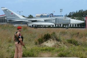 Rusya: Militanlar Hmeymim'e 17 roket fırlattı