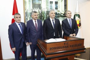 Enerji ve Tabii Kaynaklar Bakan Yardımcısı Mithat Cansız Zonguldak'ta
