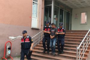 &Ccedil;alıştığı fabrikayı soyan zanlı tutuklandı
