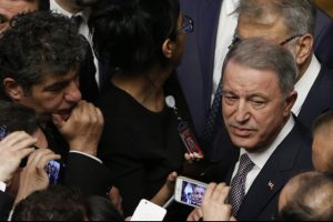 Akar'dan 'K&uuml;recik ve İncirlik &uuml;sleri kapatılır mı?' sorusuna yanıt: Konuşunca sihri bozuluyor