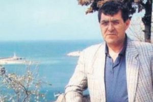 Detaylar ortaya &ccedil;ıktı! Cinayeti &ouml;nlemek isteyen m&uuml;d&uuml;r&uuml; rehin aldılar...