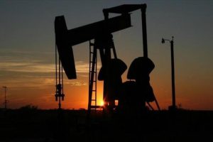 Brent petrol&uuml;n varili 70,33 dolar