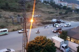 Yat kaptanını arabasının &ouml;n&uuml;n&uuml; kesip &ouml;ld&uuml;rd&uuml;
