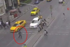 Şişli'de feci kaza kamerada