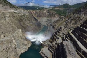 Bol yağış enerji &uuml;retimini y&uuml;zde 57 artırdı