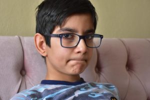 11 yaşındaki Talha g&ouml;rmek istiyor