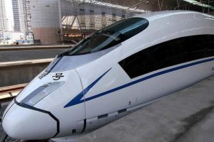 &Ccedil;in'den 600 kilometre hızla giden tren hamlesi