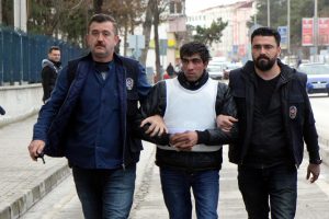 Sevgilisini boğarak &ouml;ld&uuml;ren sanığa indirimli ceza!