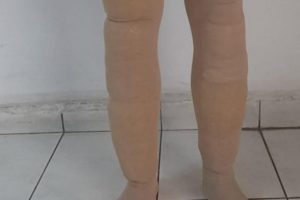 Yolcunun dizlerine sarılı uyuşturucuyu bulundu