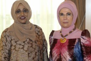 Emine Erdoğan, Sainab Abdi Moalim ile g&ouml;r&uuml;şt&uuml;