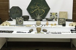 Dev operasyon! 313 tarihi eser ele ge&ccedil;irildi
