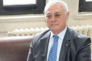 DSP'li Muammer Aydın adaylıktan &ccedil;ekilme dilek&ccedil;esini verdi