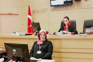 Kalp krizinden &ouml;len hakim Lale Yıldız, toprağa verildi