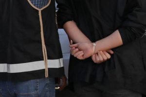 Oğlunu ABD'deki FET&Ouml;'c&uuml;lere tutanakla teslim etmiş