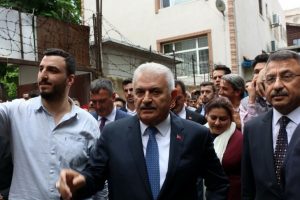Yıldırım'dan canlı yayın a&ccedil;ıklaması: Tek başına olmaz