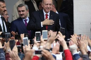 Cumhurbaşkanı Erdoğan AK Parti İl binasına geldi