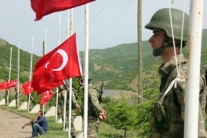 Bing&ouml;l'de şehit 33 er t&ouml;renle anıldı