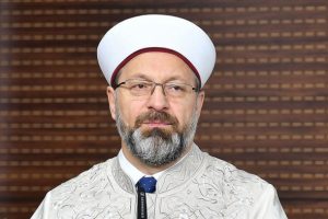 Diyanet İşleri Başkanı Erbaş: Sosyal medyayı hayırlı yolda kullanmalıyız