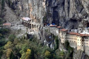 4 yıldır restorasyonda olan S&uuml;mela ziyarete a&ccedil;ıldı