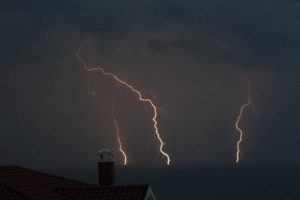 Meteoroloji geceyi işaret etti ve uyardı... S&uuml;recek!
