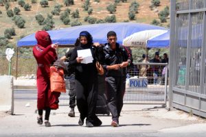 Cilveg&ouml;z&uuml;'nden Suriye'ye bir haftada 16 bin kişi gitti