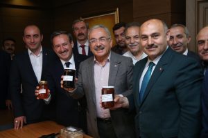 Başkan G&uuml;ler: "Y&ouml;resel &uuml;r&uuml;nlerin &uuml;retimini teşvik edeceğiz"