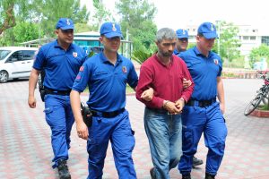 3 kişinin &ouml;l&uuml;m&uuml;ne neden olan s&uuml;r&uuml;c&uuml;n&uuml;n cezası belli oldu!