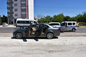 Dini nikahlı eşi bı&ccedil;akladı, hastane &ccedil;ıkışı dehşet sa&ccedil;tı!