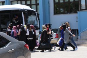 Bursa dahil 8 ilde 'ByLock' operasyonu! 20 kişi adliyede