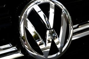 Volkswagen 50 milyar euro değerindeki pil planını değiştiriyor