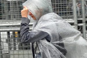 Meteoroloji yeni uyarı yayınladı! 3 ilde sağanak yağış var