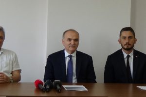 Başkan Faruk &Ouml;zl&uuml; D&uuml;zcespor i&ccedil;in kampanya başlattı