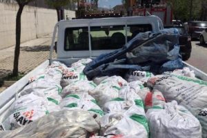 Ka&ccedil;ak avlanan 10 ton inci kefali ele ge&ccedil;irildi